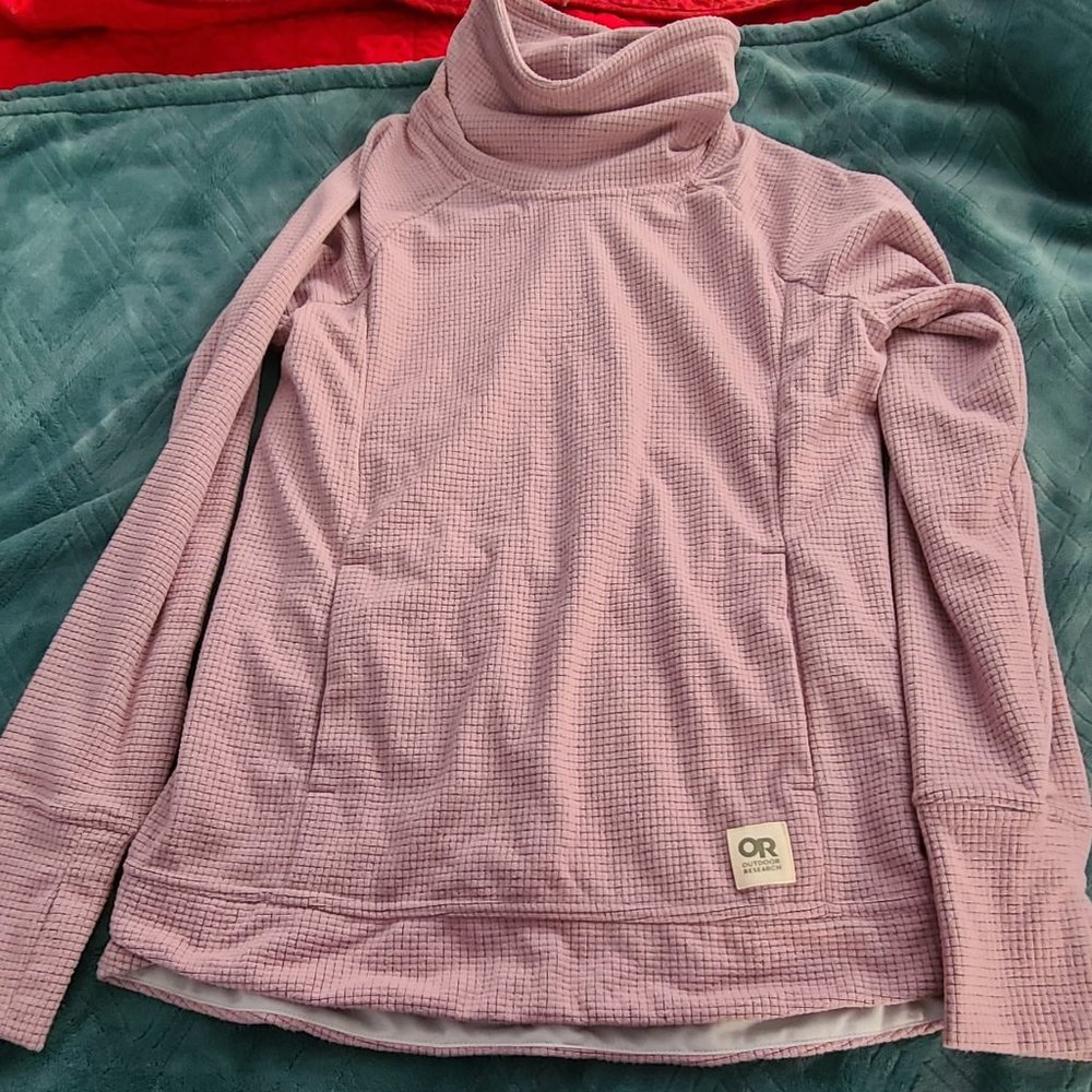 NWOT Outdoor Research Pullover